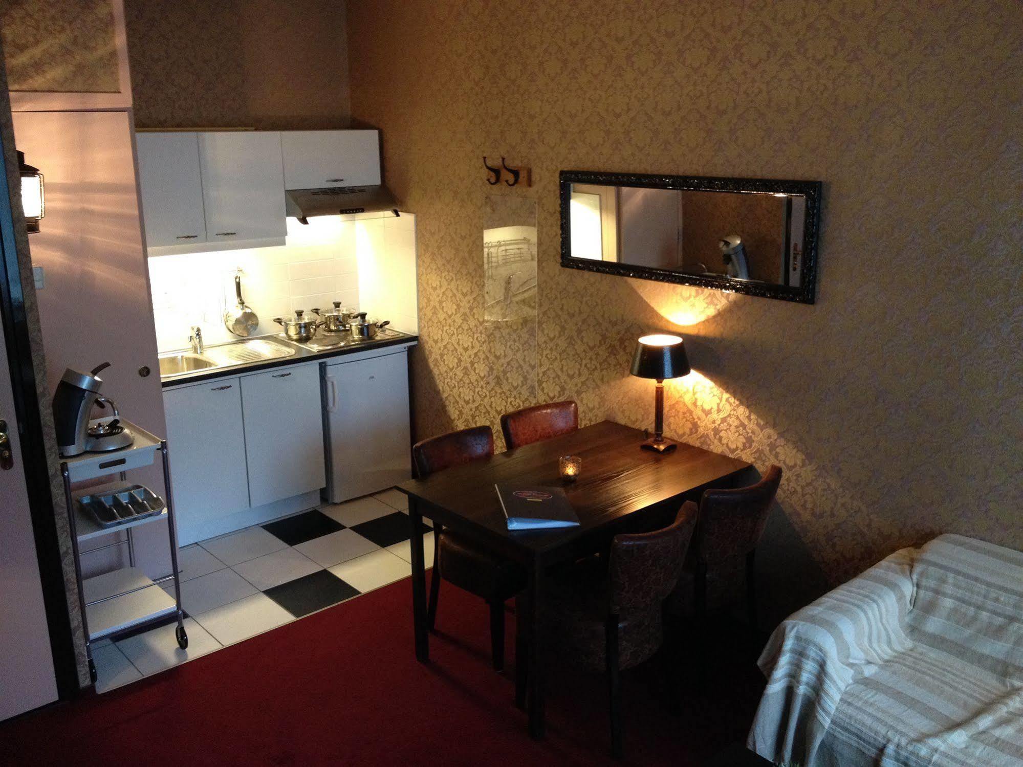Amsterdam Village Hotel Eksteriør bilde